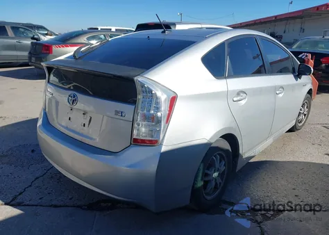 2011 Toyota Prius Two from USA, damaged, VIN JTDKN3DU1B5372607